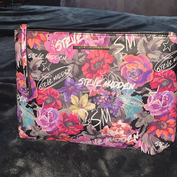 Steve Madden Pouch - Picture 11 of 11